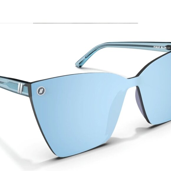 Blenders Rimini Pinup Blue Sunglasses Women\'s main image 7